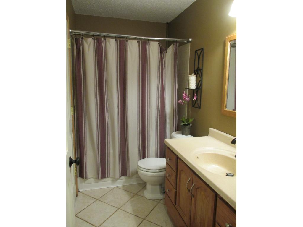 606 Eden Cir, Eagan, MN 55123 photo 11