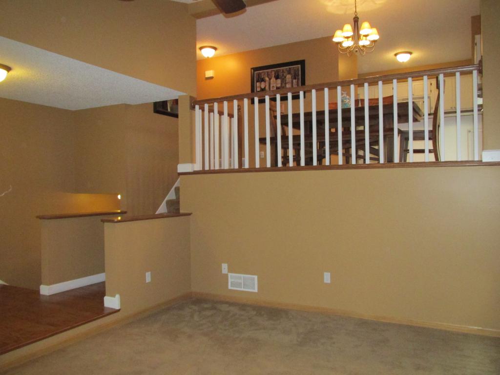 606 Eden Cir, Eagan, MN 55123 photo 3