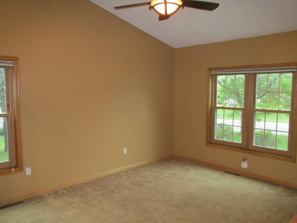 606 Eden Cir, Eagan, MN 55123 photo 5