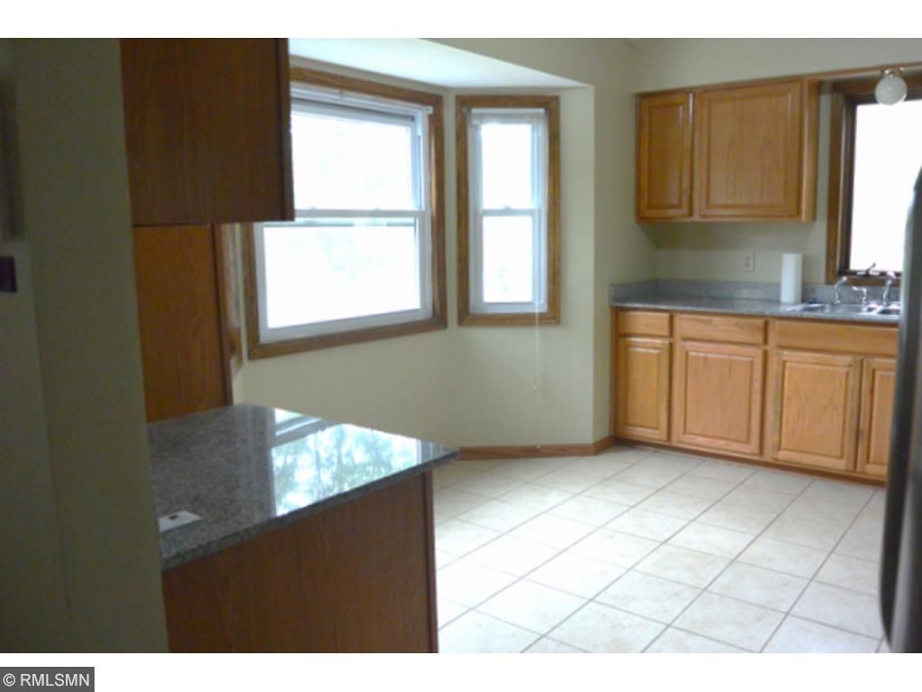 4669 Beacon Hill Rd, Eagan, MN 55122 photo 5