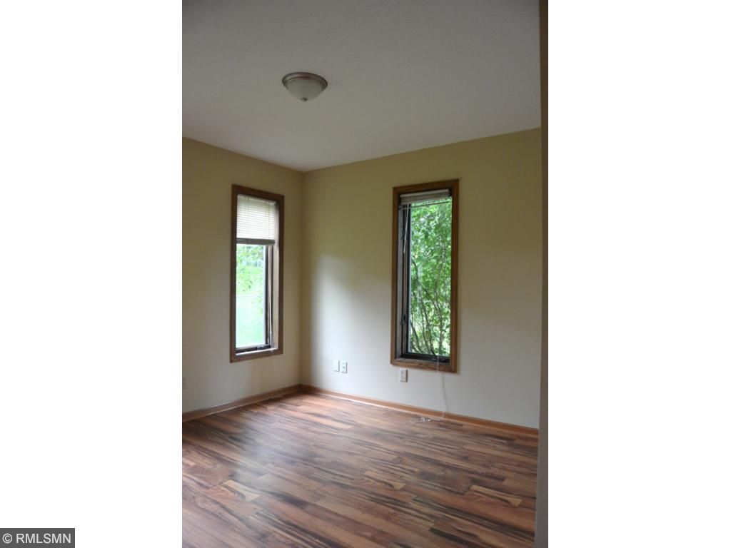 4669 Beacon Hill Rd, Eagan, MN 55122 photo 10