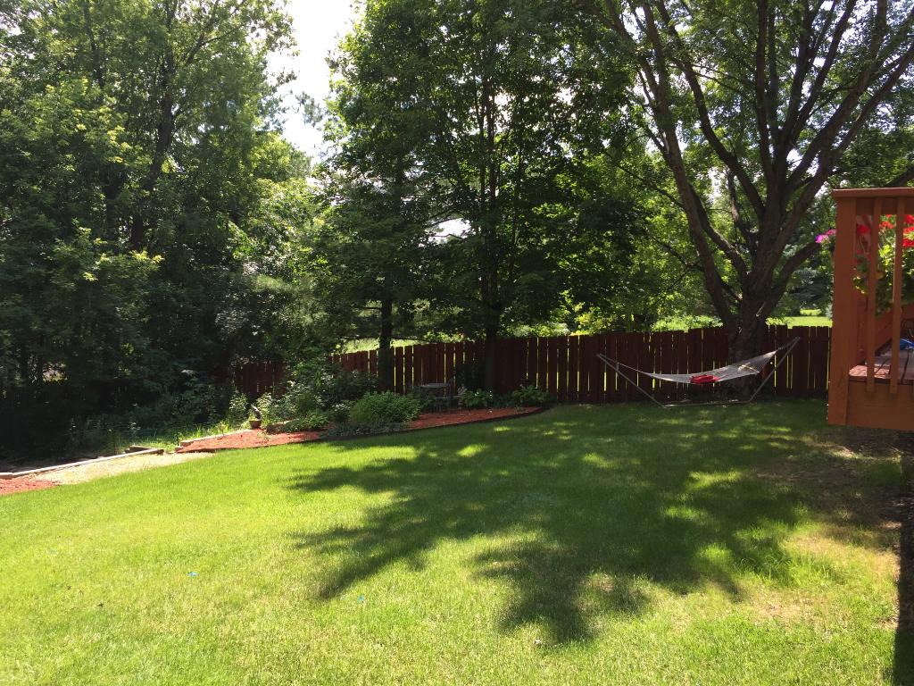700 Havenhill Rd, Eagan, MN 55123 photo 7