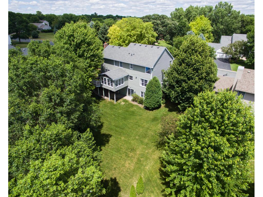 644 Coventry Pkwy, Eagan, MN 55123 photo 2