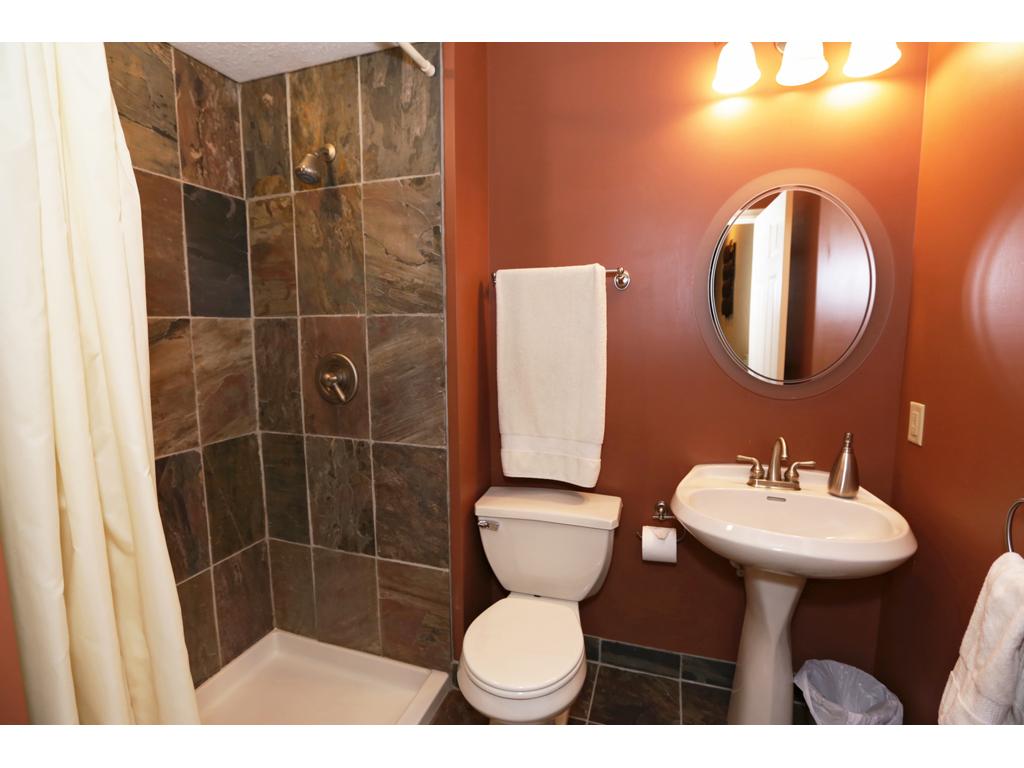 644 Coventry Pkwy, Eagan, MN 55123 photo 19