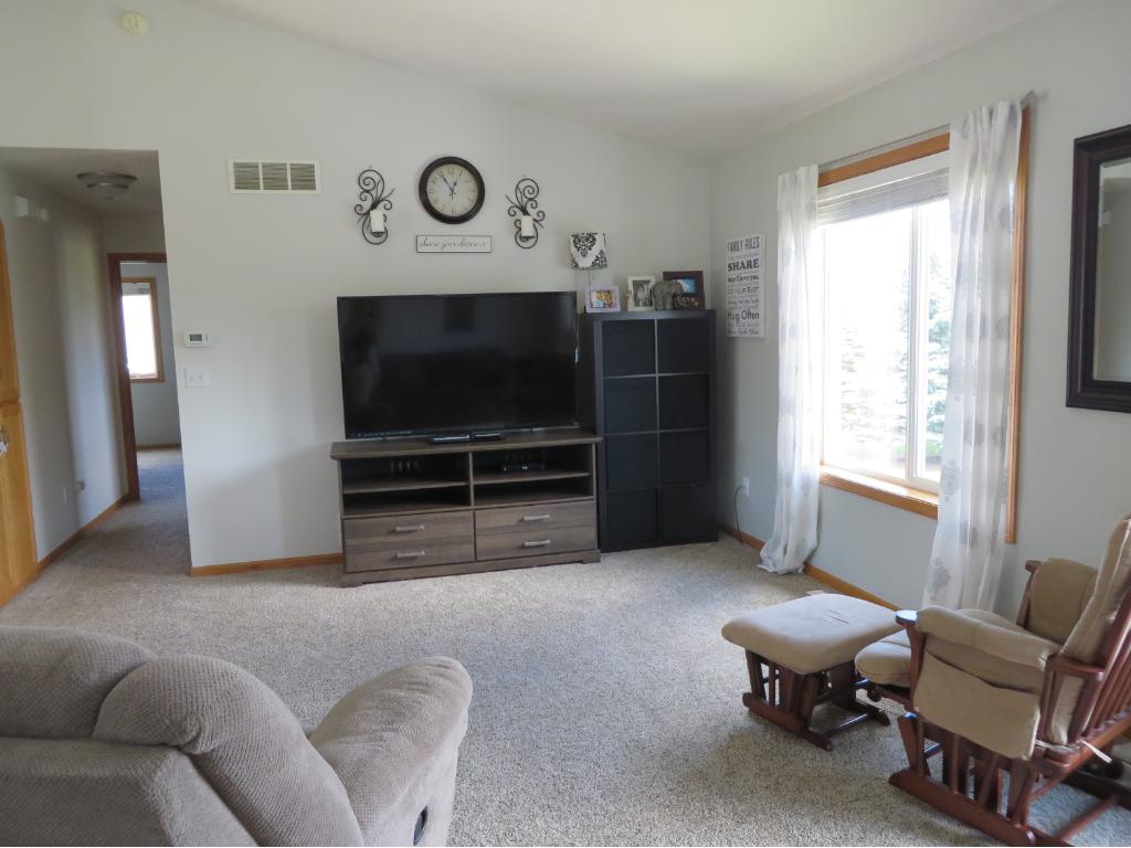 1628 Timberdoodle Dr, Saint Cloud, MN 56303 photo 8