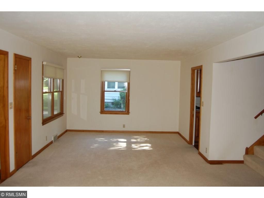 1112 Carlton Ave, Faribault, MN 55021 photo 10