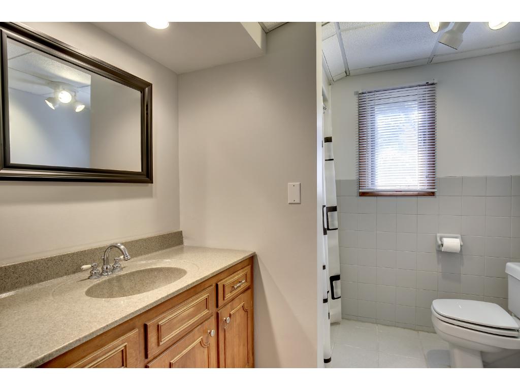 4036 Pumice Ln, Eagan, MN 55122 photo 13