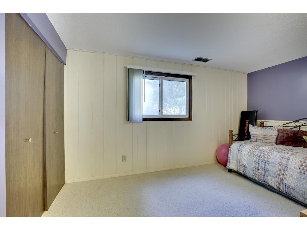 4036 Pumice Ln, Eagan, MN 55122 photo 12