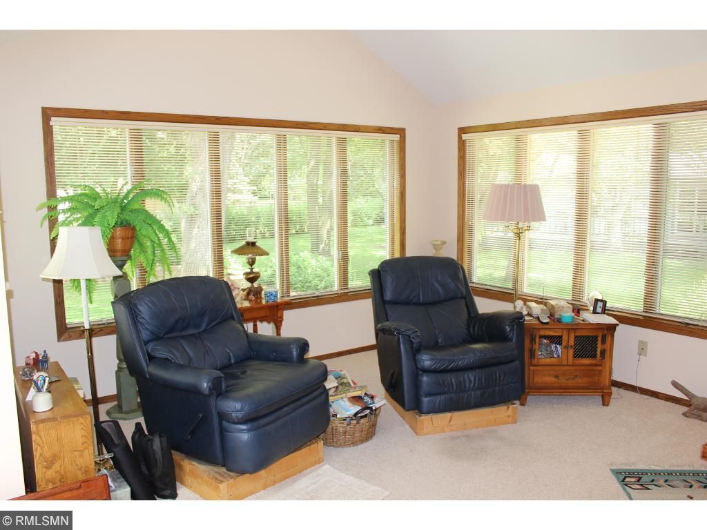 68 Woodhill Rd, Saint Cloud, MN 56301 photo 5