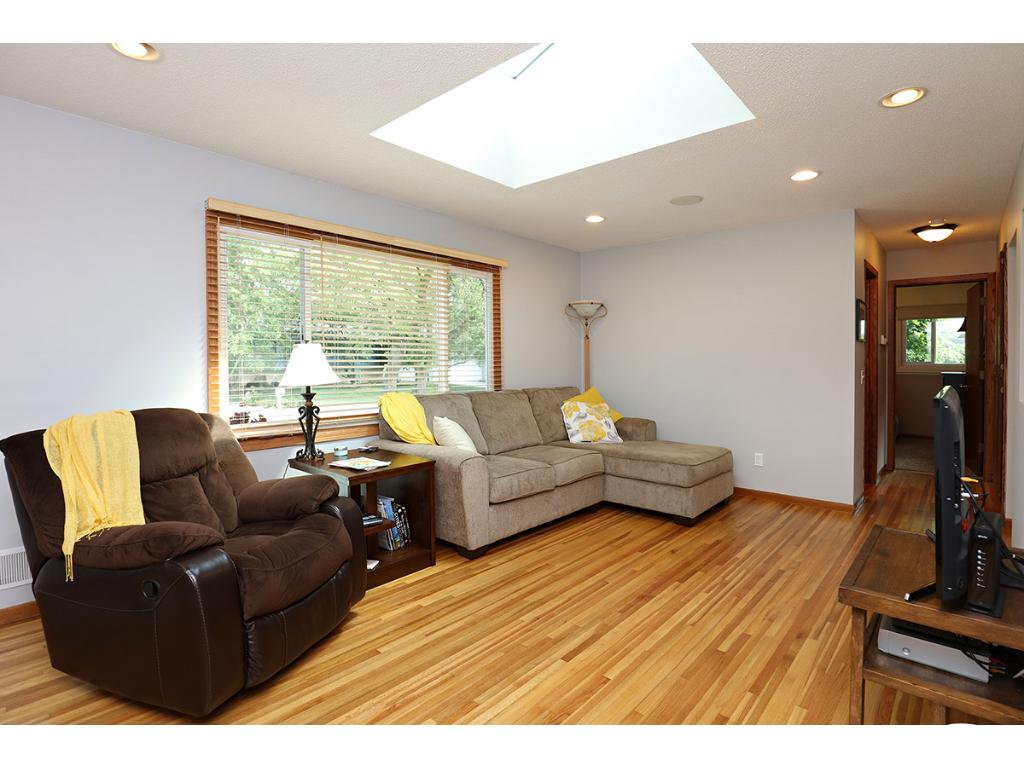 3924 Turquoise Pt, Eagan, MN 55122 photo 6