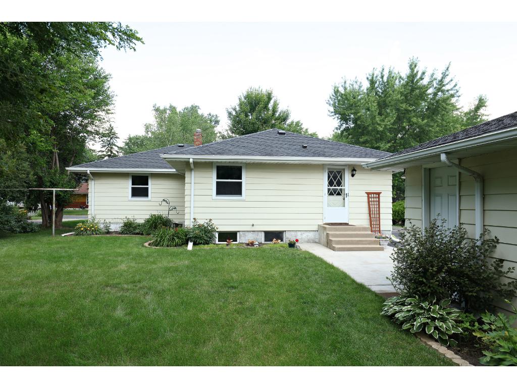 1050 Beatrice St, Eagan, MN 55121 photo 16
