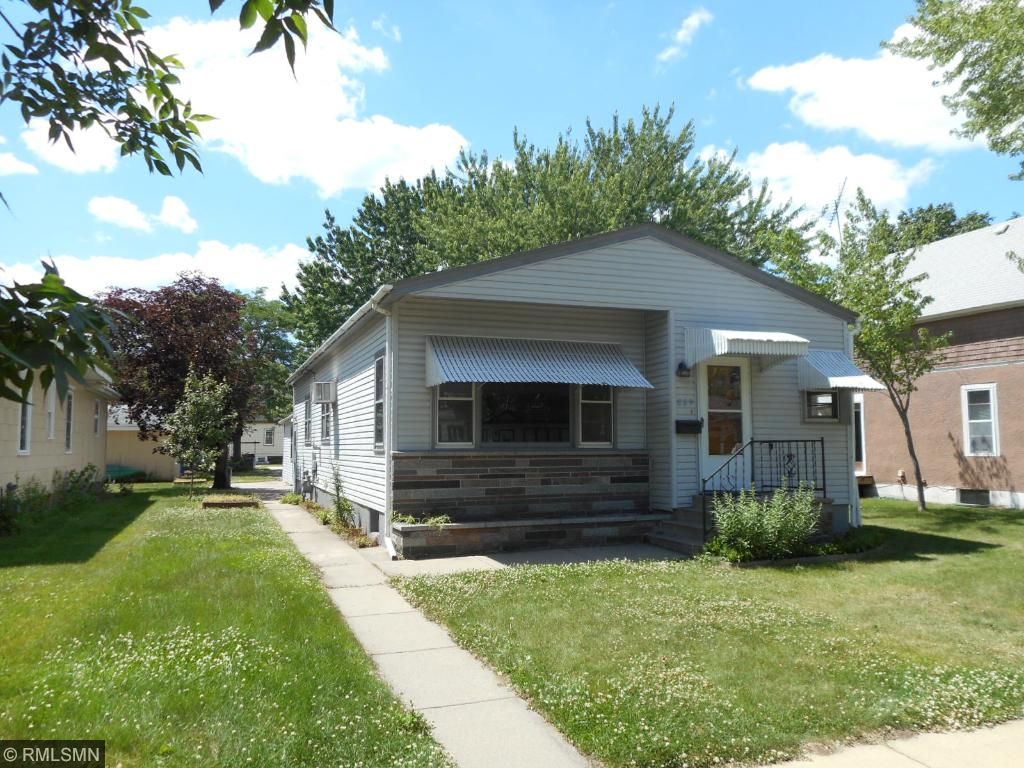 829 16th Ave S, Saint Cloud, MN 56301 photo 1