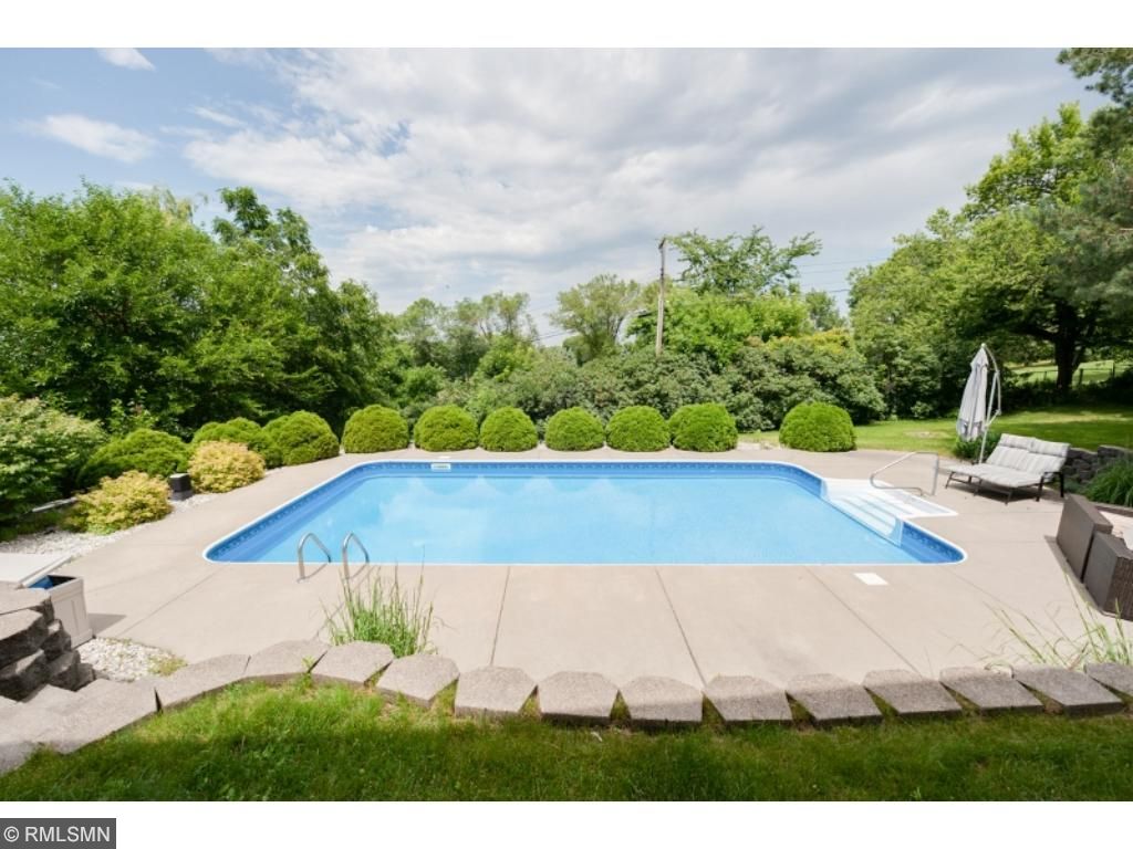 1465 Highview Ave, Eagan, MN 55121 photo 3