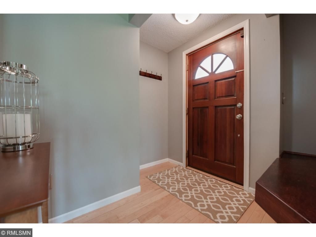 1465 Highview Ave, Eagan, MN 55121 photo 4