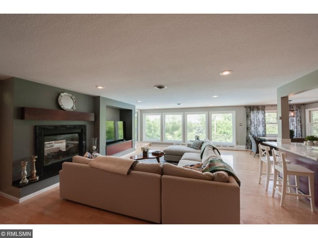 1465 Highview Ave, Eagan, MN 55121 photo 6