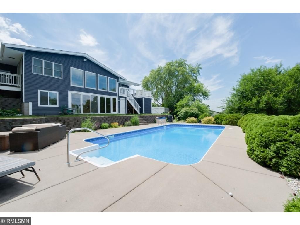 1465 Highview Ave, Eagan, MN 55121 photo 1