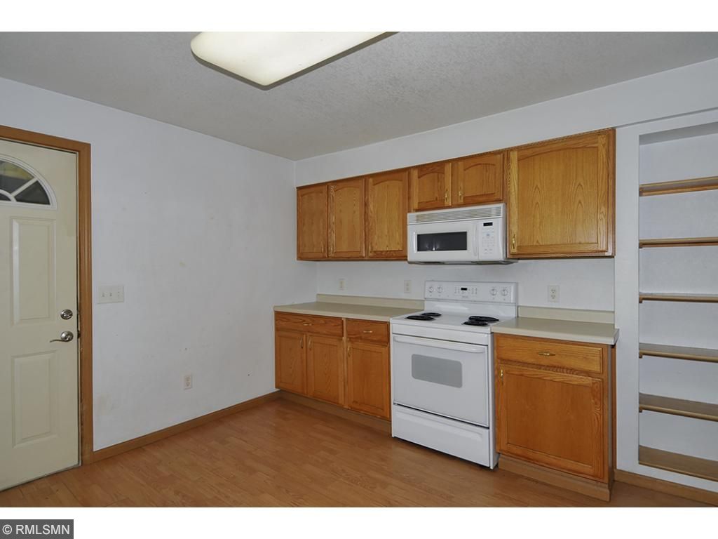 308 Willow St, Faribault, MN 55021 photo 6