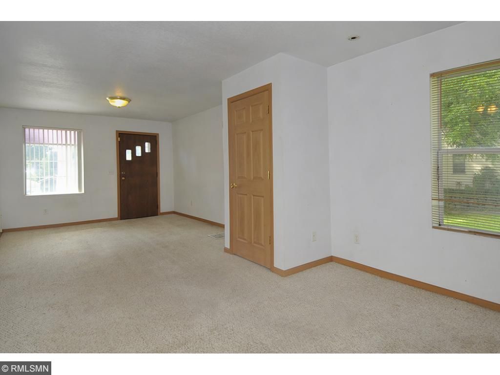 308 Willow St, Faribault, MN 55021 photo 10