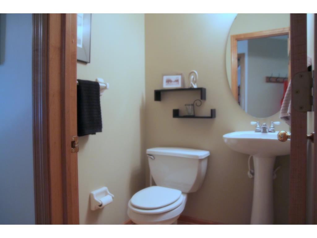 5485 Gideons Ln, Excelsior, MN 55331 photo 10
