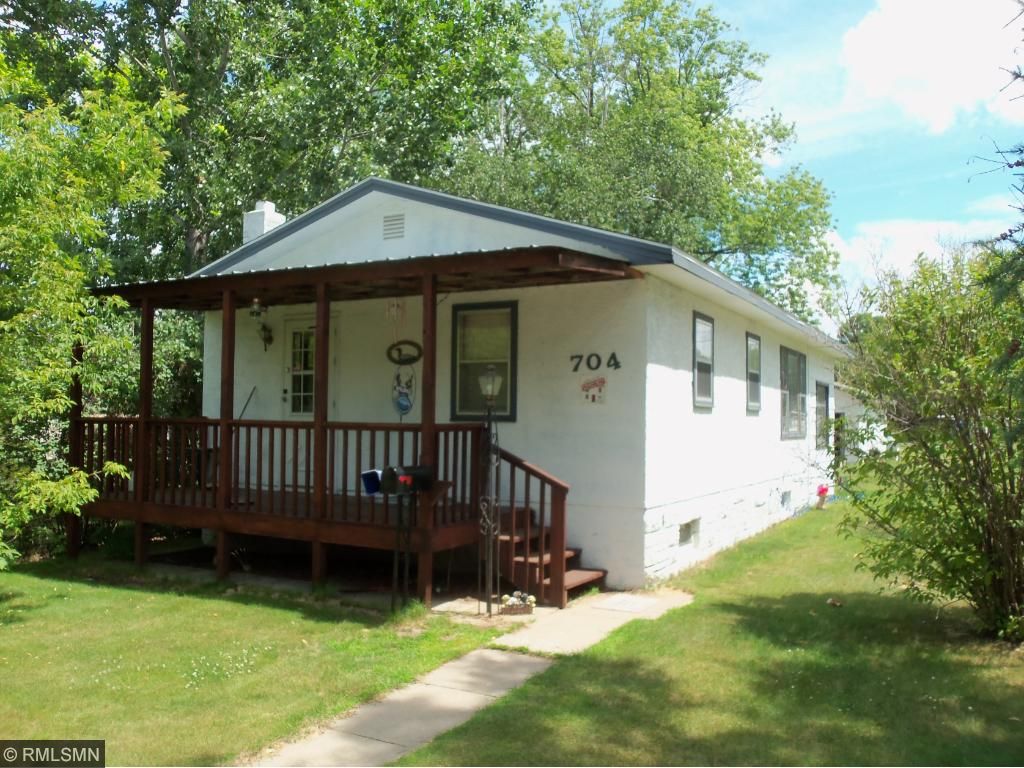 704 7th Ave NE, Brainerd, MN 56401 photo 1
