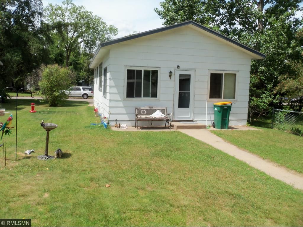 704 7th Ave NE, Brainerd, MN 56401 photo 2