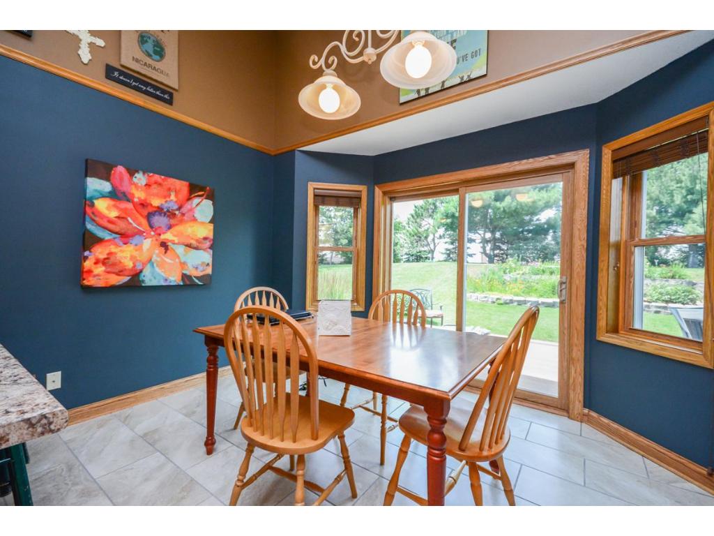 961 Trillium Ct, Eagan, MN 55123 photo 4