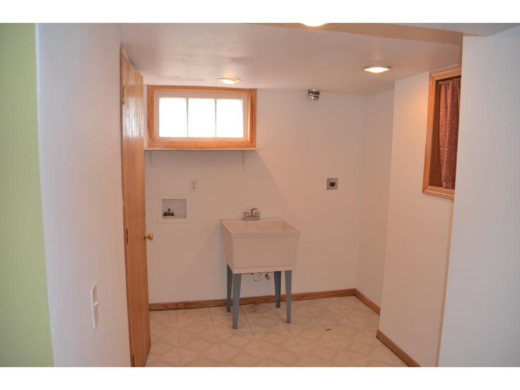 1010 Carlton Ave, Faribault, MN 55021 photo 16