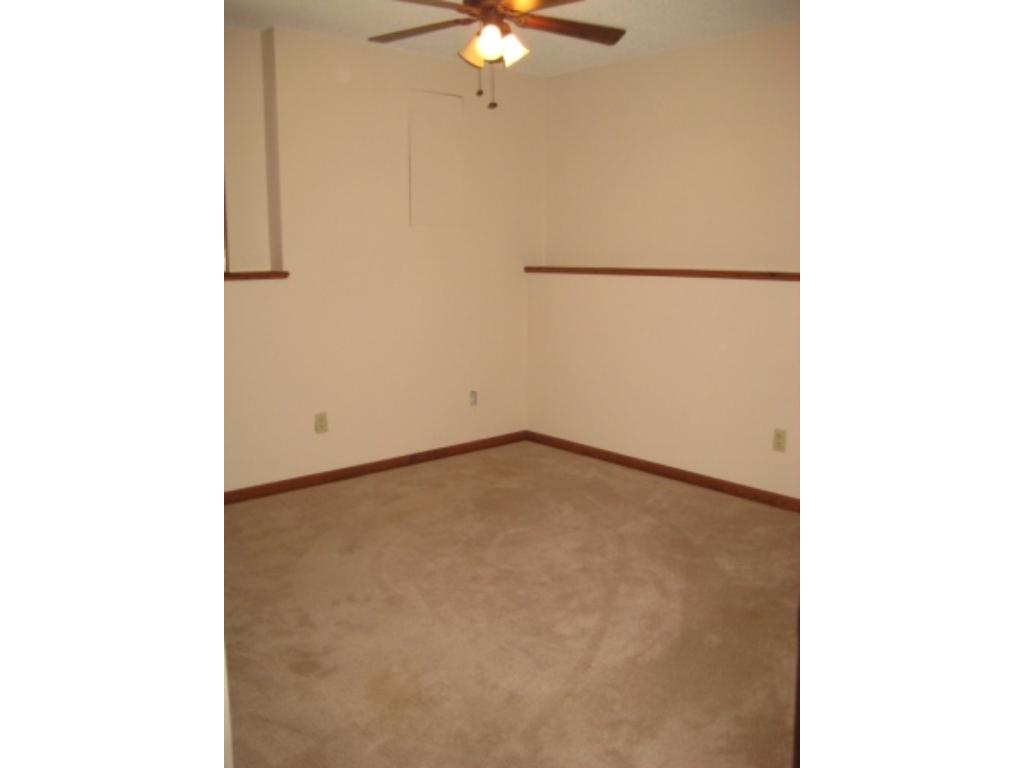 1311 Windsor Pl, Faribault, MN 55021 photo 18
