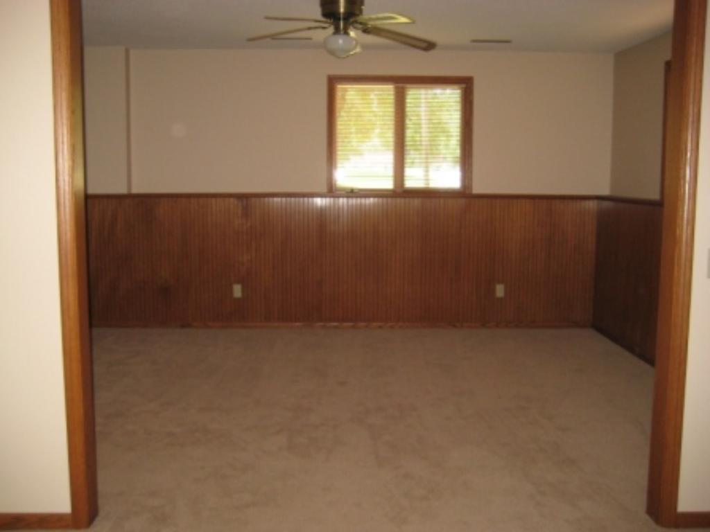 1311 Windsor Pl, Faribault, MN 55021 photo 13