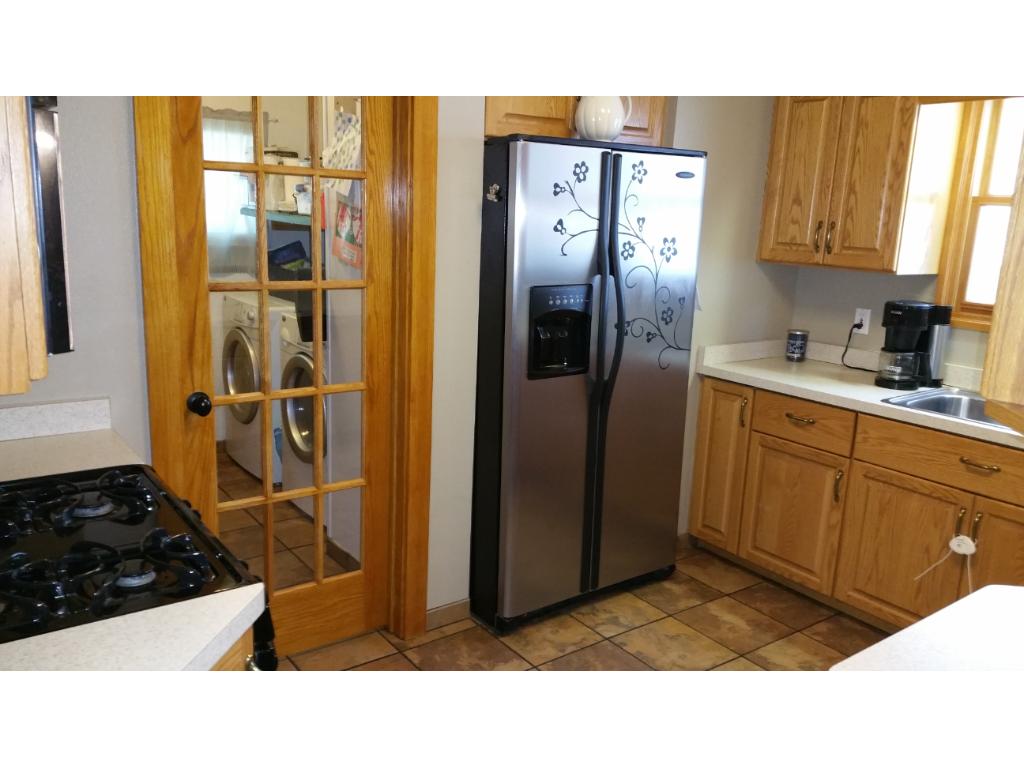 311 3rd St NE, Waseca, MN 56093 photo 6