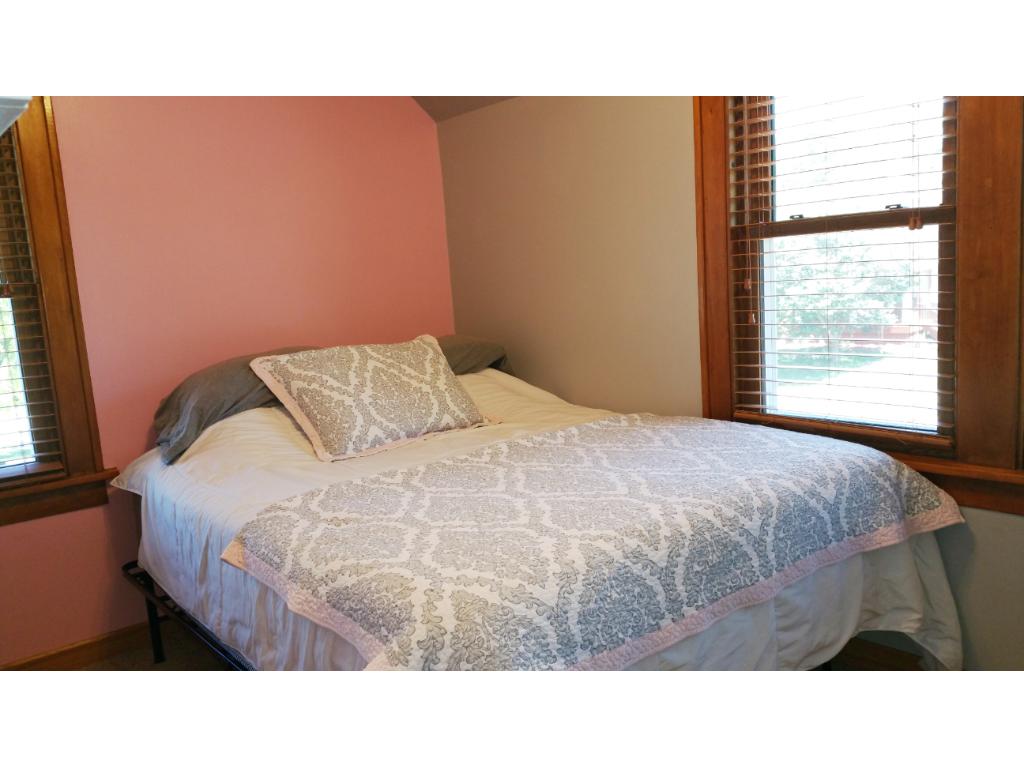 311 3rd St NE, Waseca, MN 56093 photo 9