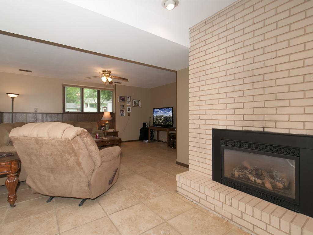 10029 Upton Rd, Bloomington, MN 55431 photo 10