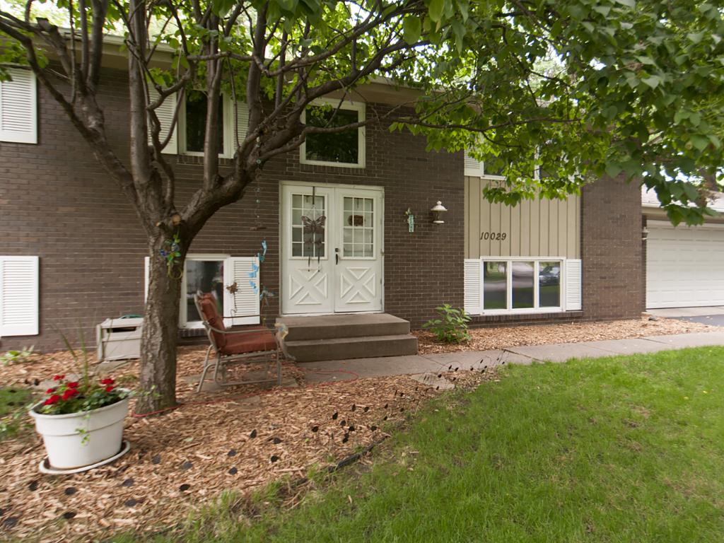 10029 Upton Rd, Bloomington, MN 55431 photo 18