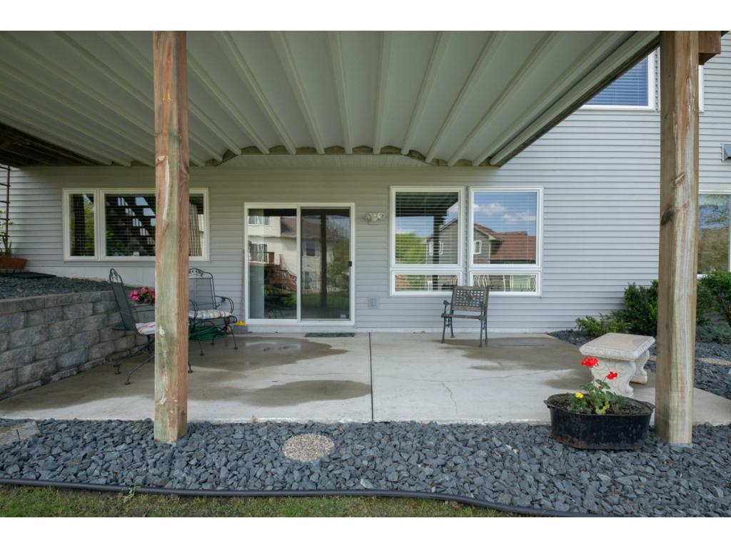 4824 Redpoll Ct, Eagan, MN 55123 photo 24