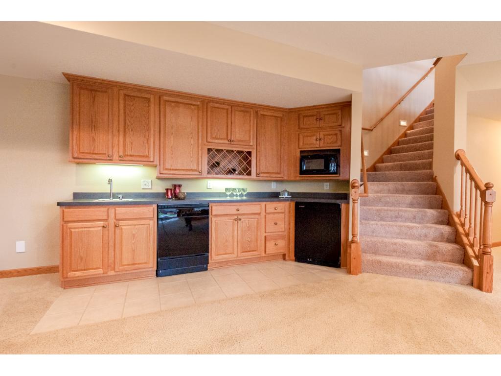 4824 Redpoll Ct, Eagan, MN 55123 photo 18