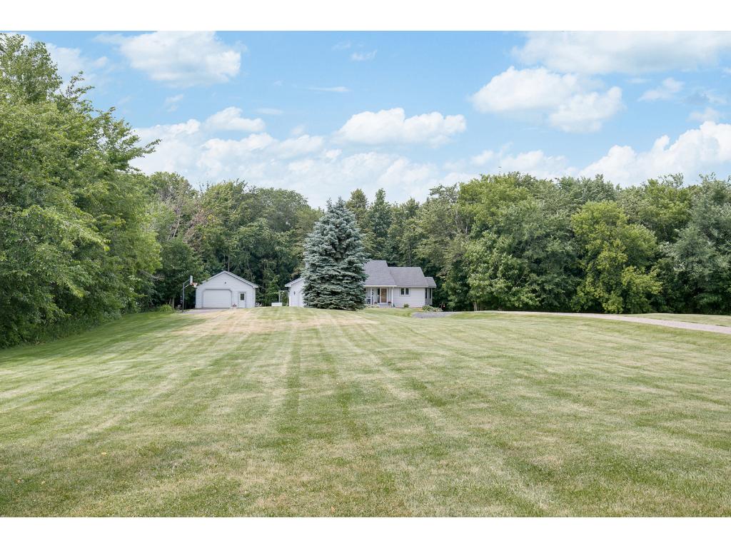 6525 Belle St, Loretto, MN 55357 photo 24