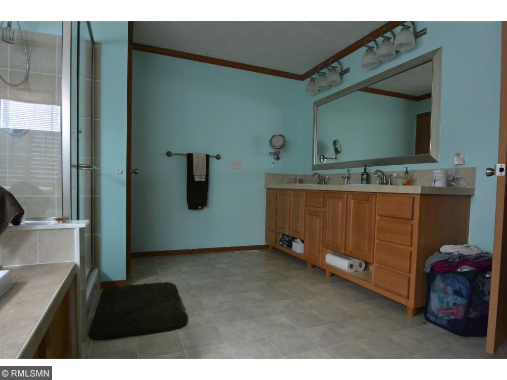 207 Indiana Ave E, Gilbert, MN 55741 photo 22