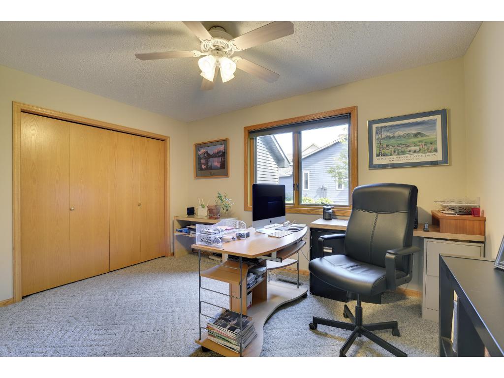 3390 Rolling Hills Dr, Eagan, MN 55121 photo 17