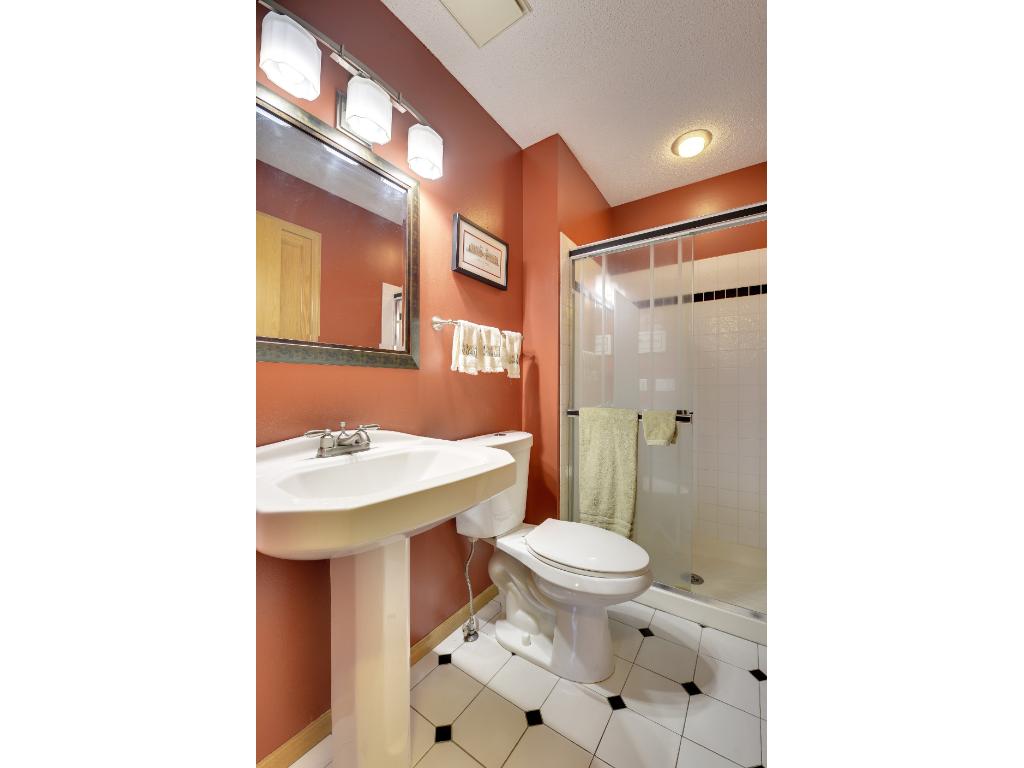 3390 Rolling Hills Dr, Eagan, MN 55121 photo 18