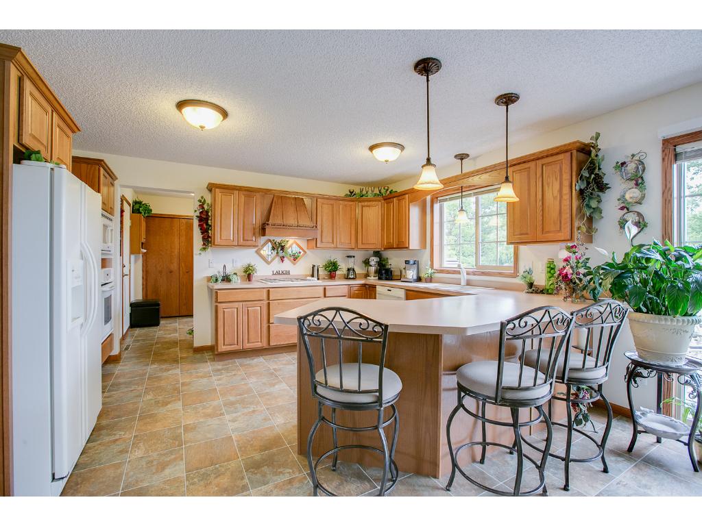3014 8th Ave NW, Faribault, MN 55021 photo 4