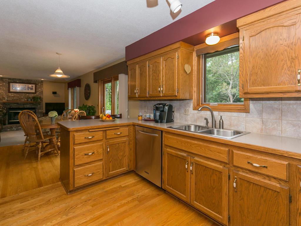 4181 Countryside Dr, Eagan, MN 55123 photo 12