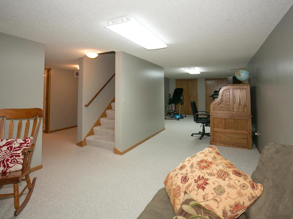4181 Countryside Dr, Eagan, MN 55123 photo 18