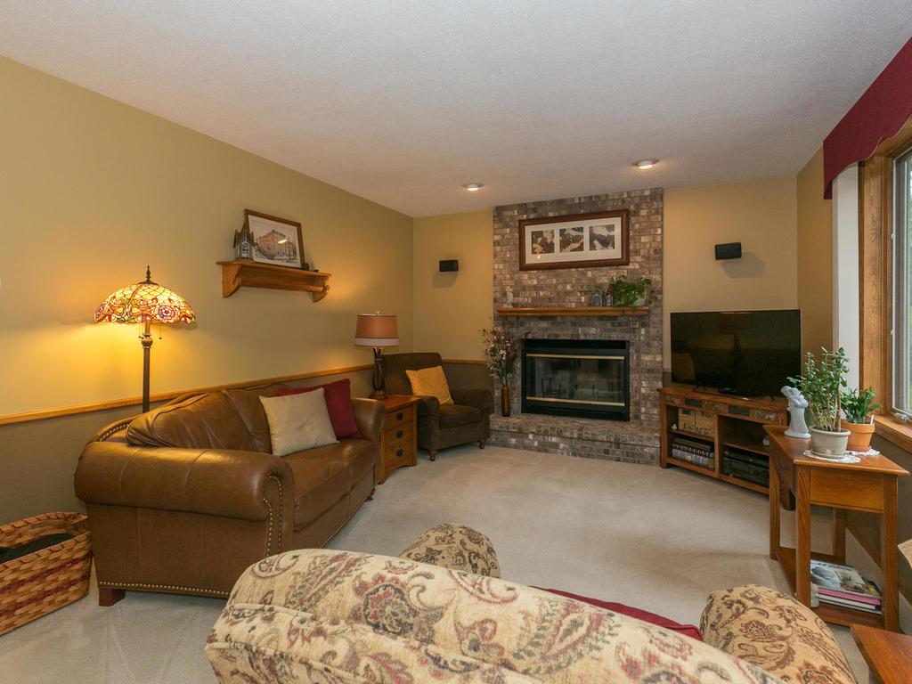 4181 Countryside Dr, Eagan, MN 55123 photo 9