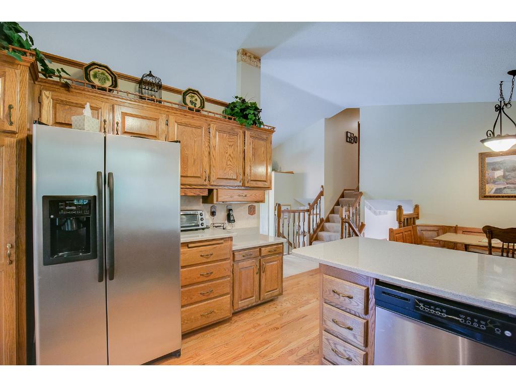 9622 Lakeside Trl, Champlin, MN 55316 photo 6