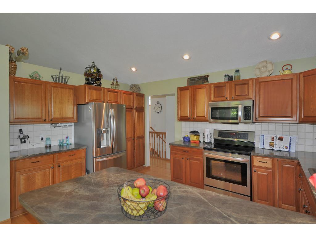 1826 Sunbird Drive Dr, Faribault, MN 55021 photo 6