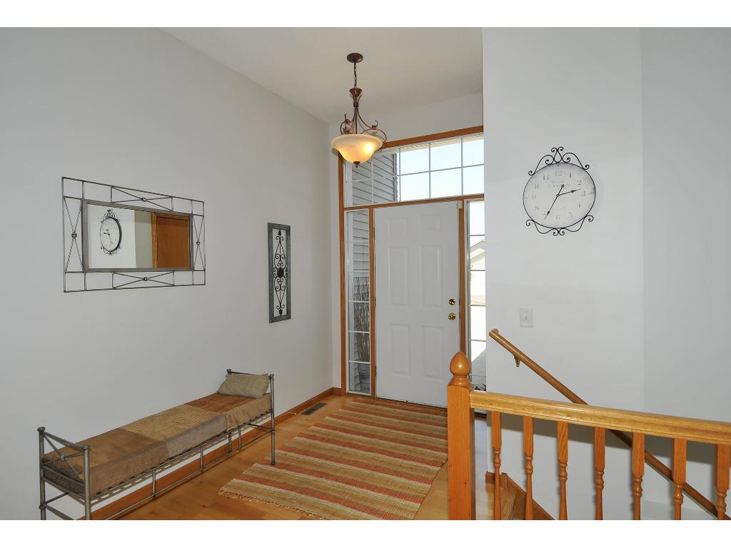 1826 Sunbird Drive Dr, Faribault, MN 55021 photo 2