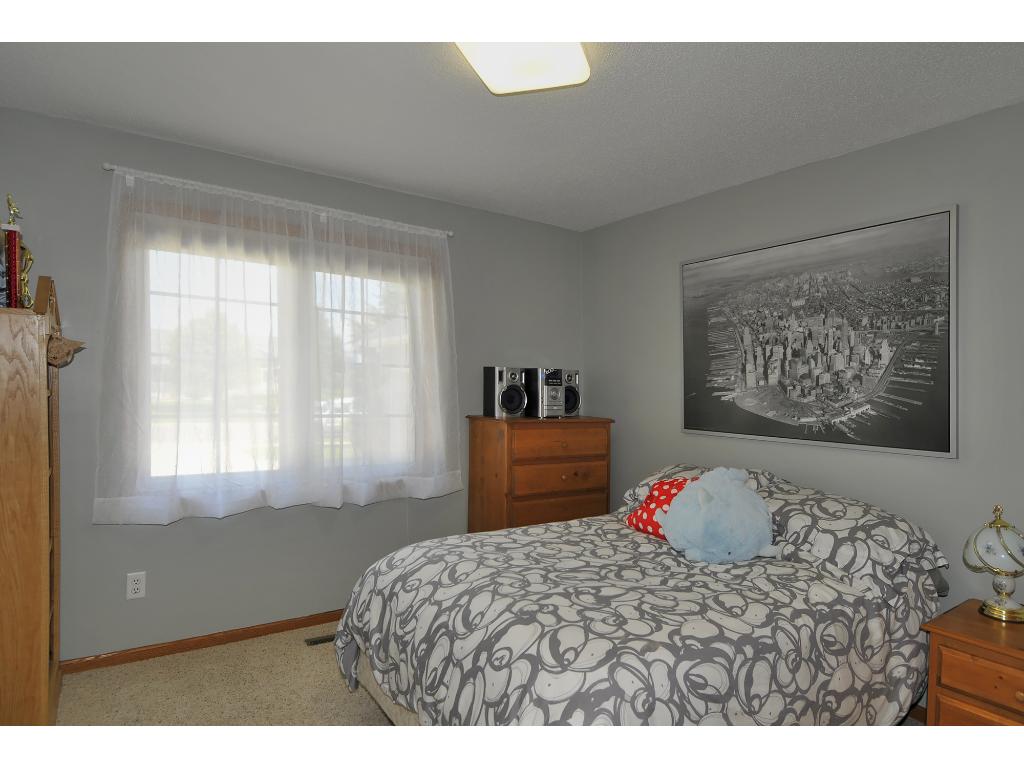 1826 Sunbird Drive Dr, Faribault, MN 55021 photo 12