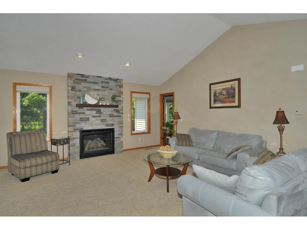 1826 Sunbird Drive Dr, Faribault, MN 55021 photo 3