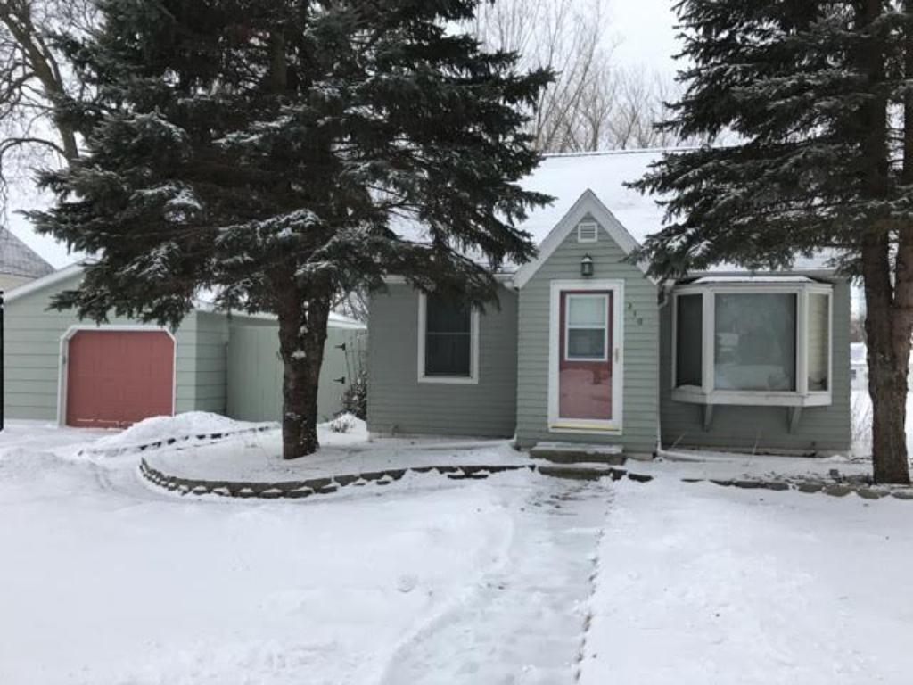 310 2nd Ave SE, Mapleton, MN 56065 photo 1