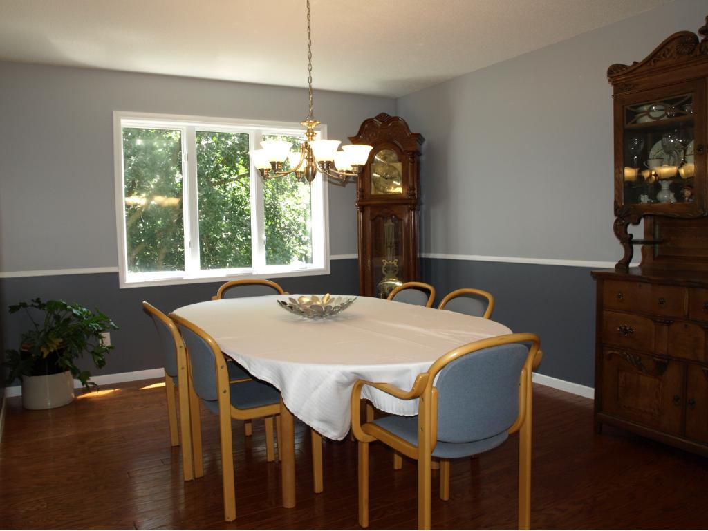4656 Parkridge Ct, Eagan, MN 55123 photo 8